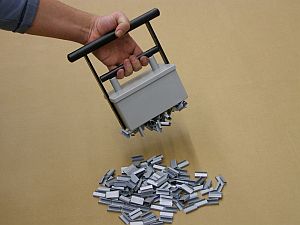 Kleinteile-Sammelmagnet