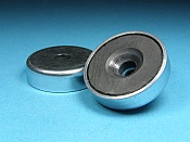 Flat Grips of Hard ferrite with Bore and Counterbore